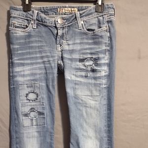 BKE STELLA JEANS WOMEN'S SIZE 27× 37in half